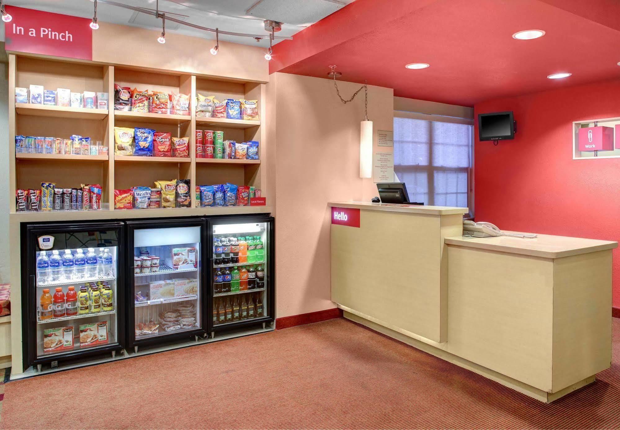 Mainstay Suites Middleburg Heights Cleveland Airport Ngoại thất bức ảnh